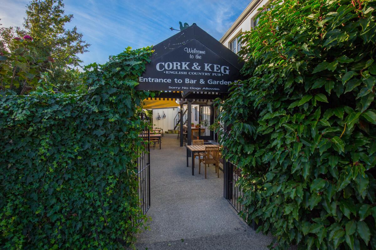 Cork And Keg Motel Renwick ภายนอก รูปภาพ