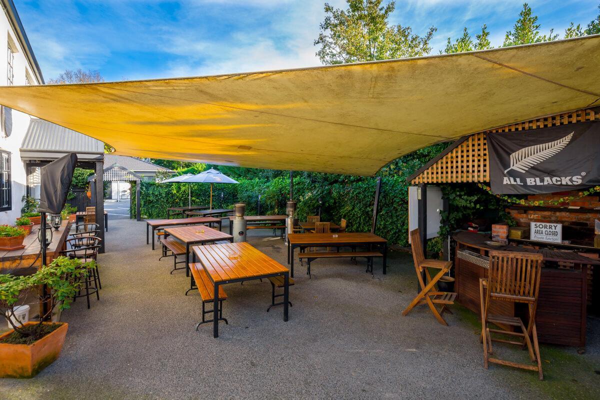 Cork And Keg Motel Renwick ภายนอก รูปภาพ
